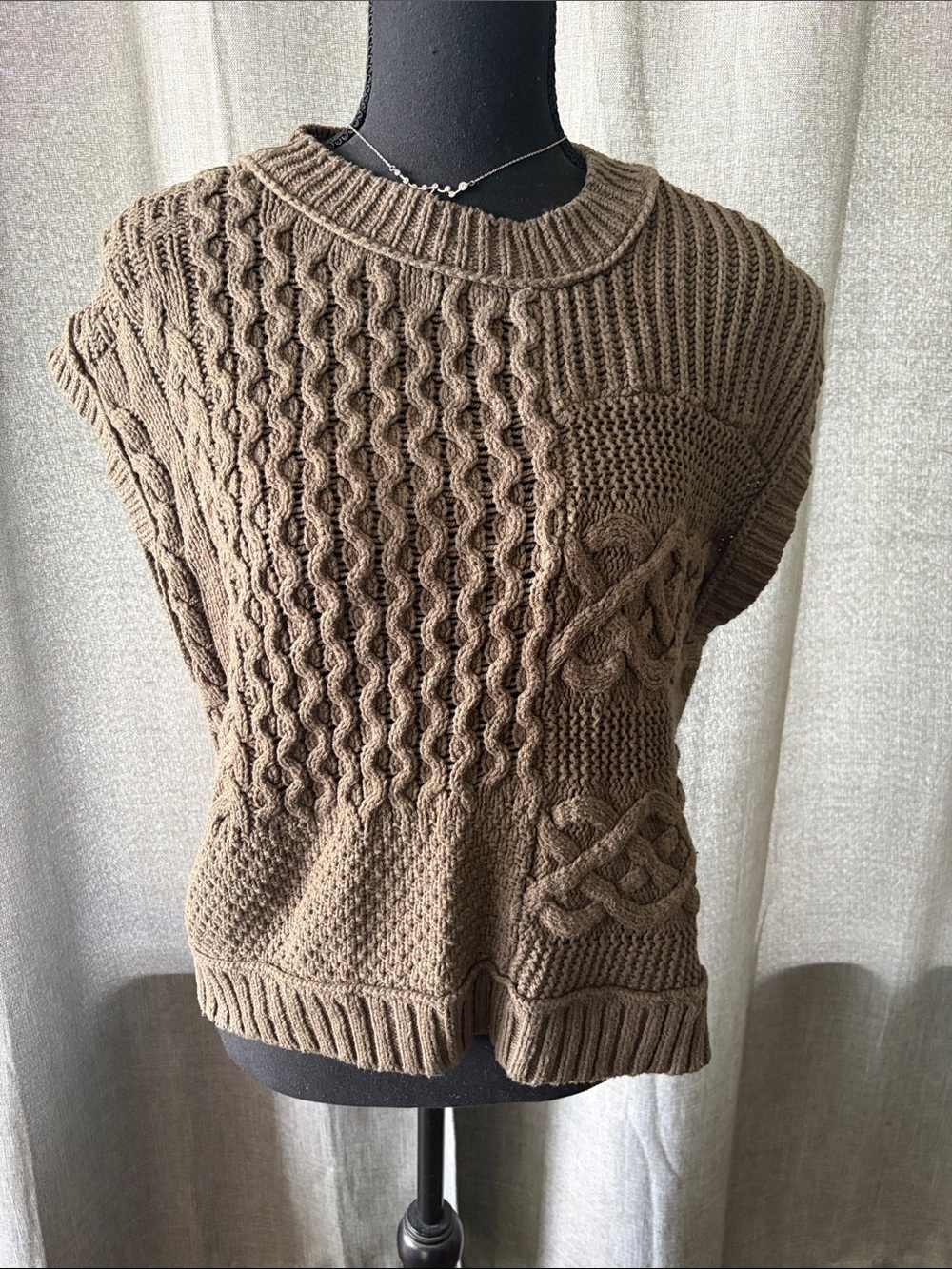 Madewell Greem Brown Cable-Knit Sleeveless Crewneck Sweater Vest